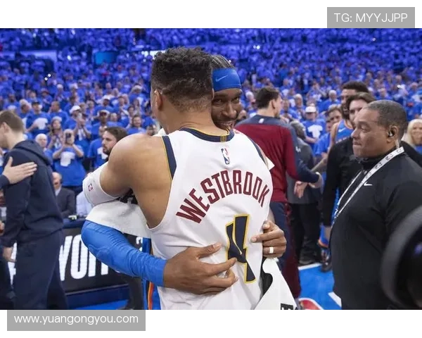 威斯布鲁克贡献三双助力国王主场战胜勇士迎首胜